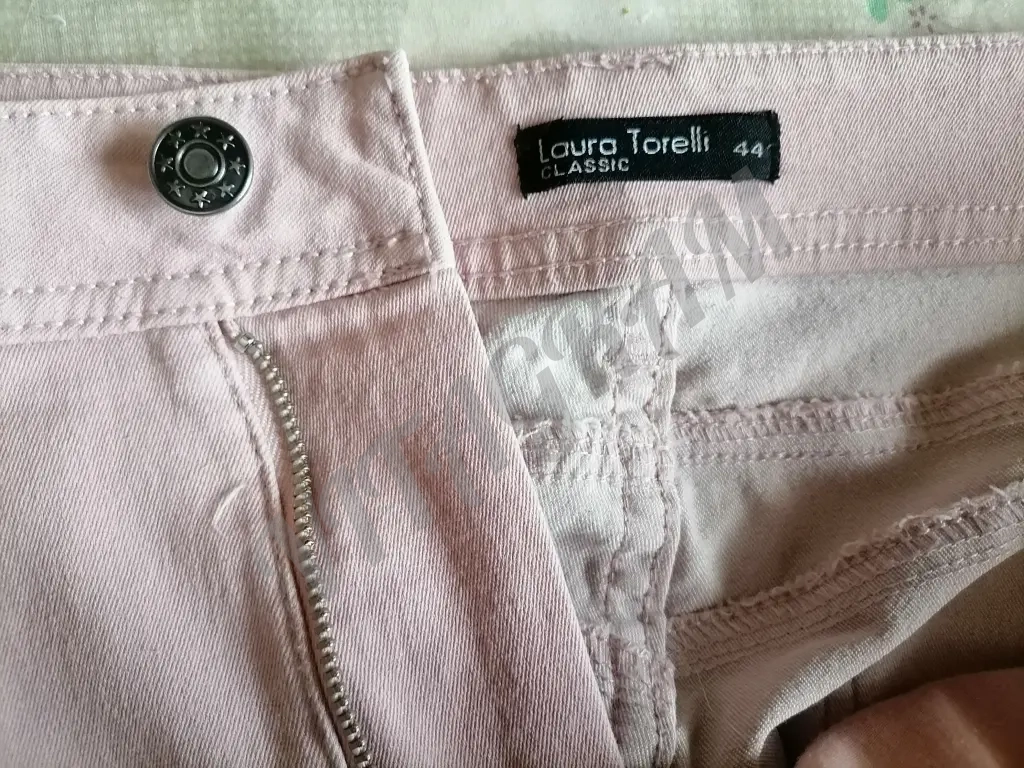Джинсы, брюки Laura Torelli, 50-52