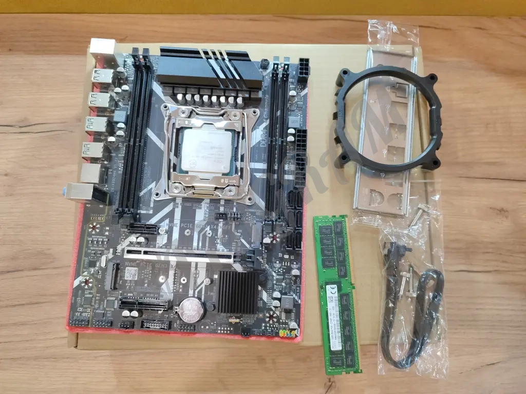 Компьютер Xeon 1620 V3 3,5 Ггц 4/8 140W, 16 Гб