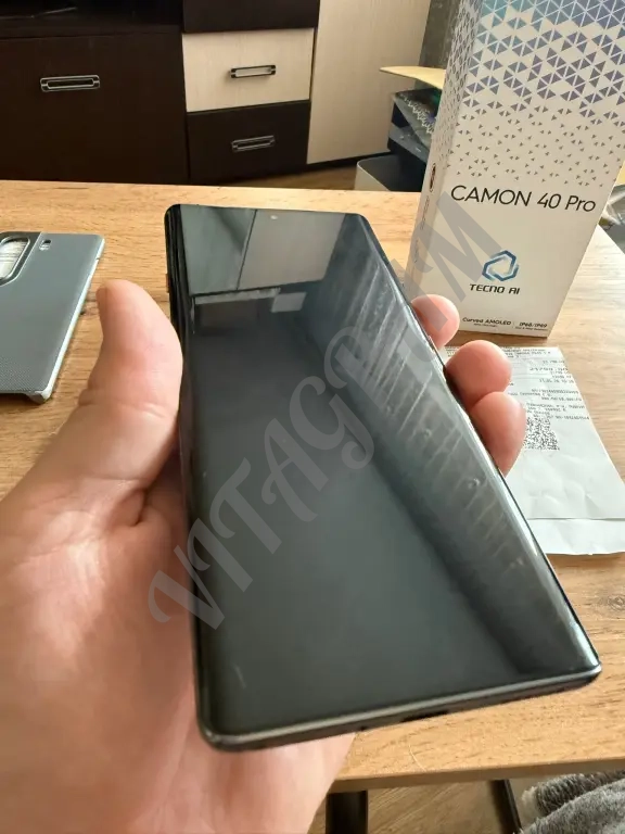 Tecno camon 40 pro 8/256