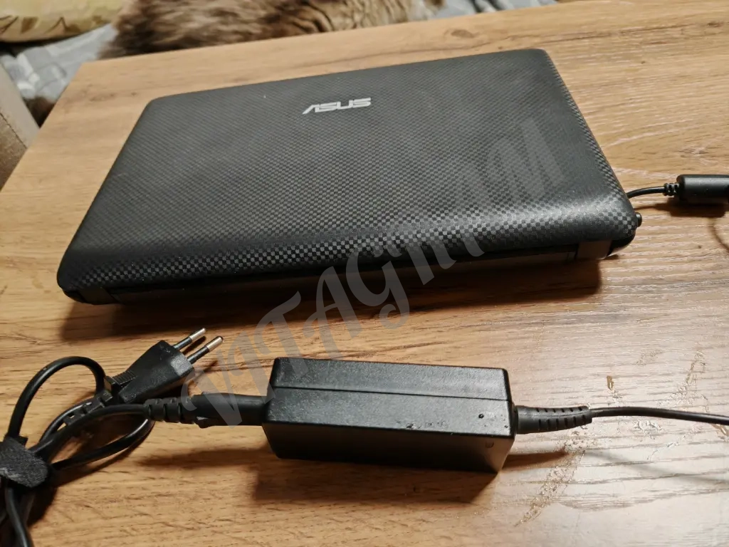 Нетбук Asus б/у