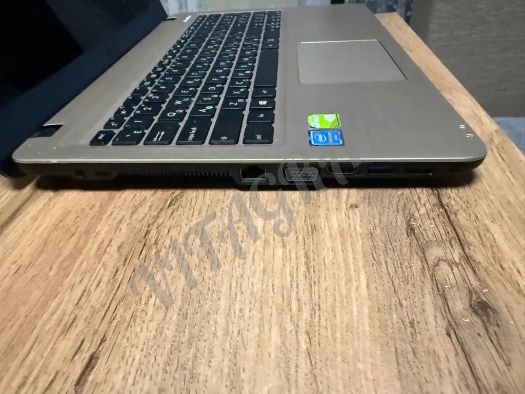 Ноутбук ASUS рабочий