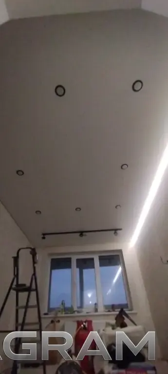 Натяжные потолки