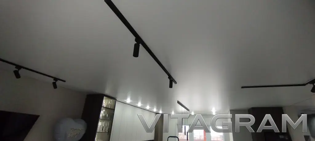 Натяжные потолки