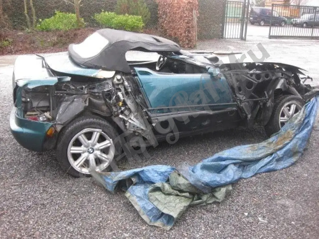 БМВ Зед 1 в разбор