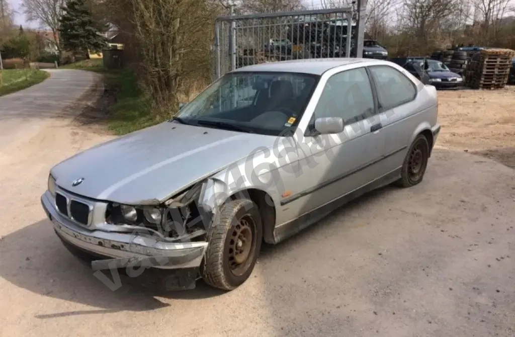 БМВ Е36 в разбор
