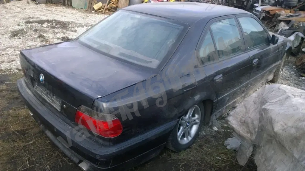 БМВ Е38 в разбор