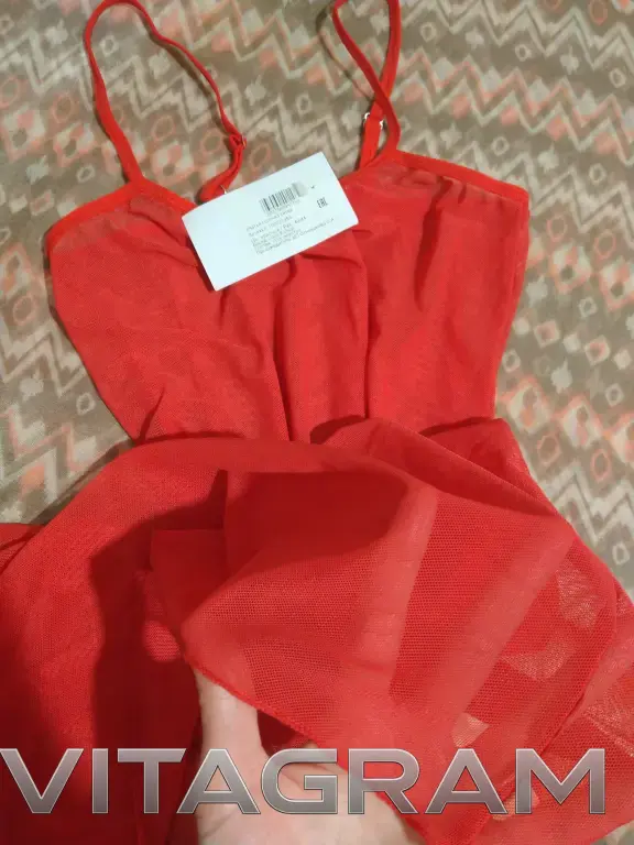 пеньюар прозрачный красный