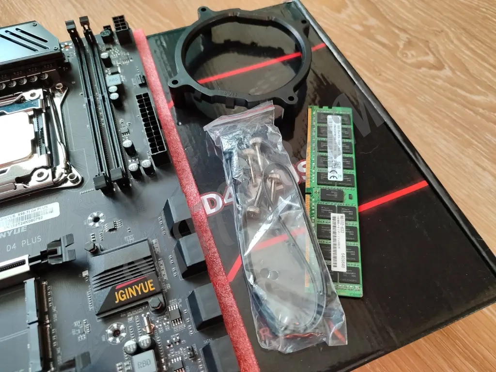 Koмплeкт мaтepинкa, Xеоn 2690 v4 14/28, 16Гб