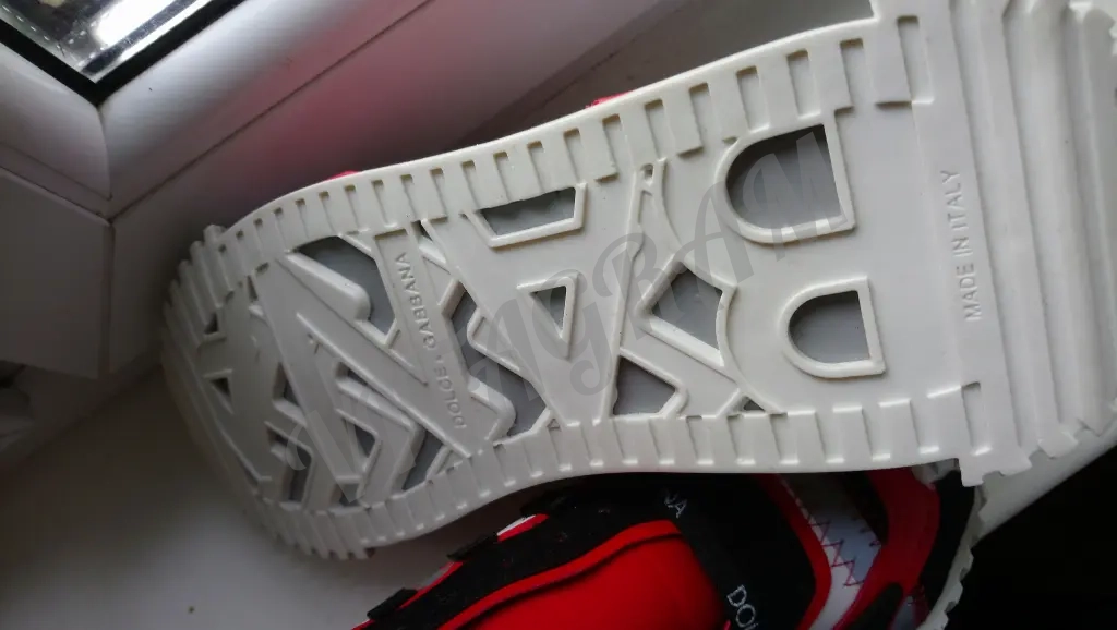 Dolce & Gabbana кроссовки женские