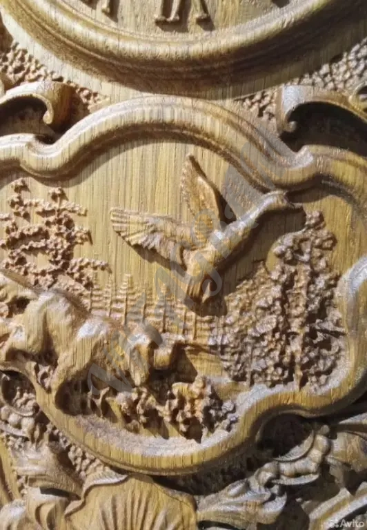 Часы из дуба Охота.