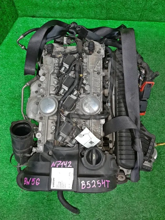 Двигатель Volvo S80 B5254T6 2.5 Turbo