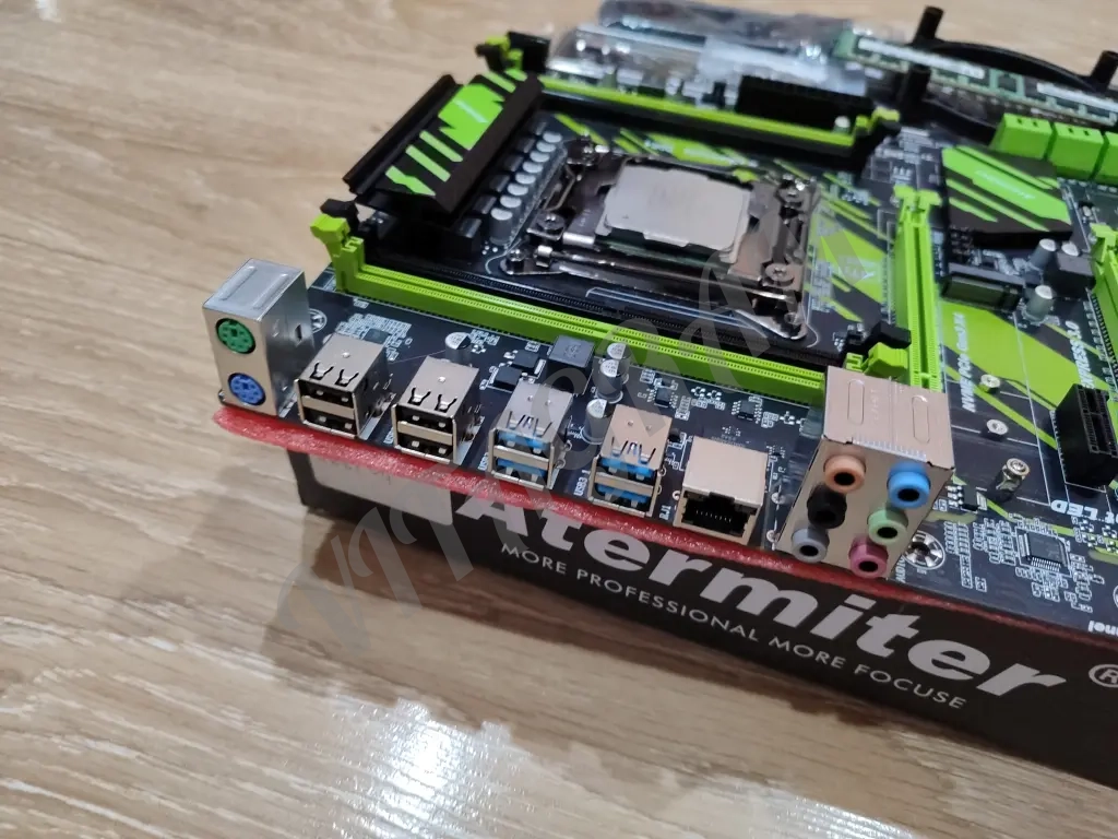 Koмплeкт мaтepинкa, Xеоn 2695 v4 18/36, 16Гб