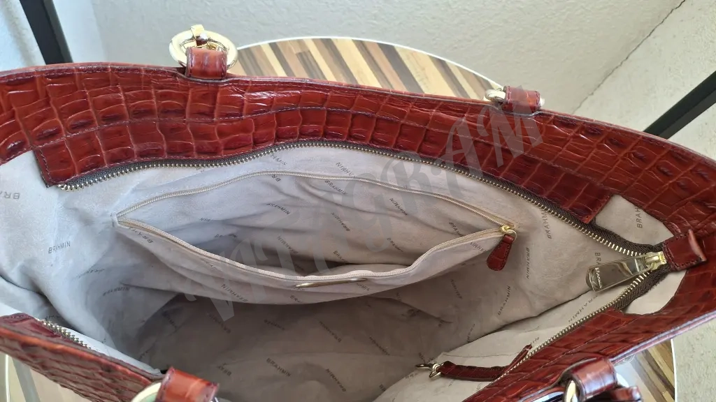 Сумка.BRAHMIN. Женская, новая, кожанная.