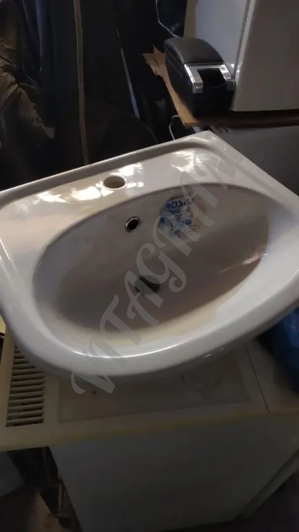 Раковина 51х47 см