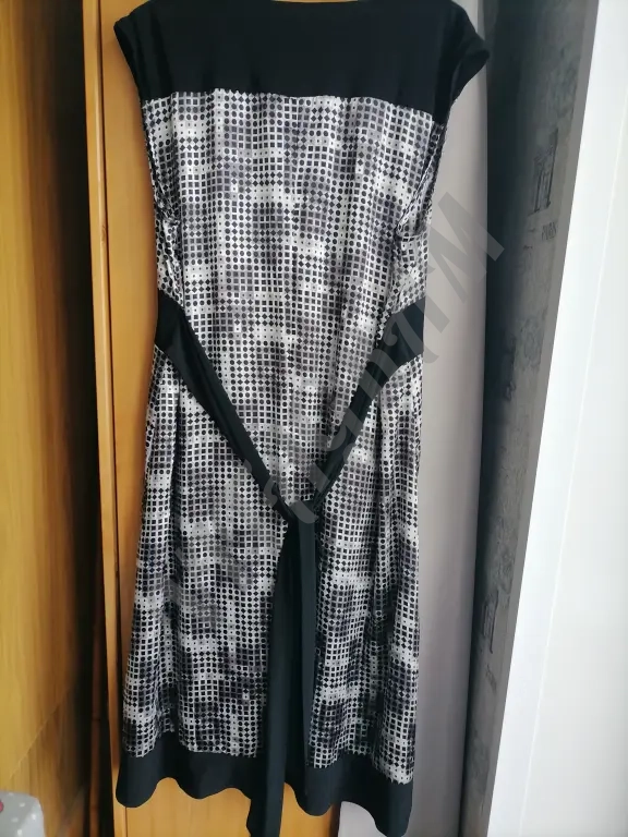 Платье Karin Stevens, 50-52 Португалия