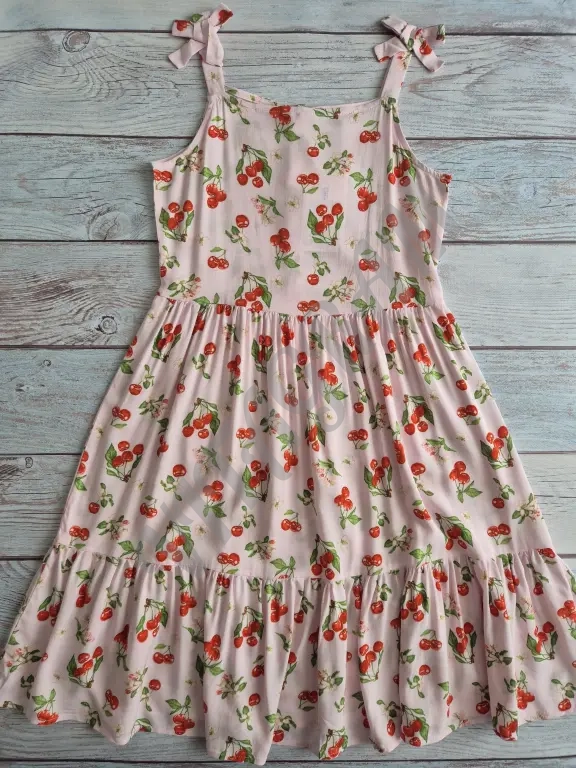 Сапафан Lc Waikiki для девочки 140/146см.