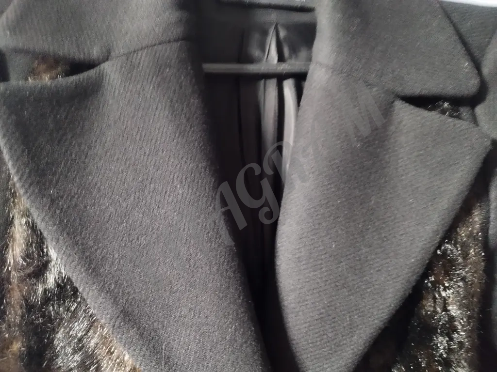 Женское пальто демисезонное