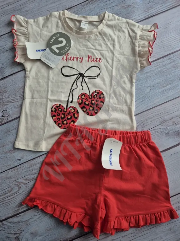 Летний костюм Lc Waikiki для девочки 110/116см.