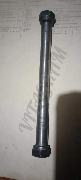 Ось заднего колеса Иж 49 с гайкой