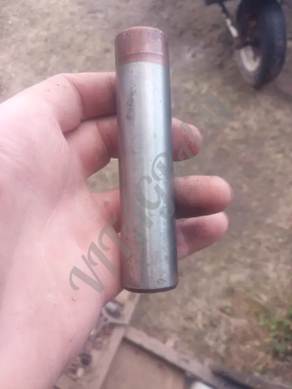 Ось блока шестерен заднего хода Газ 53, Газ 66 Паз, КАвЗ