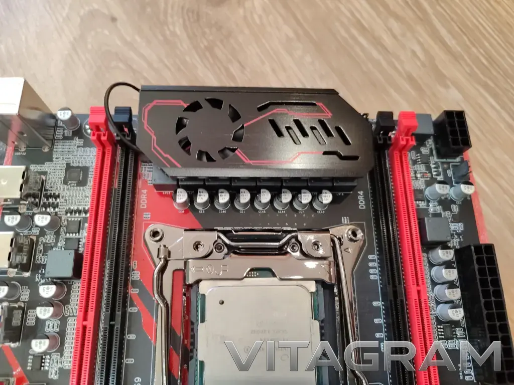 Koмплeкт мaтepинкa, Xеоn 2666 v3 10/20 2,9ГГц, 16Гб