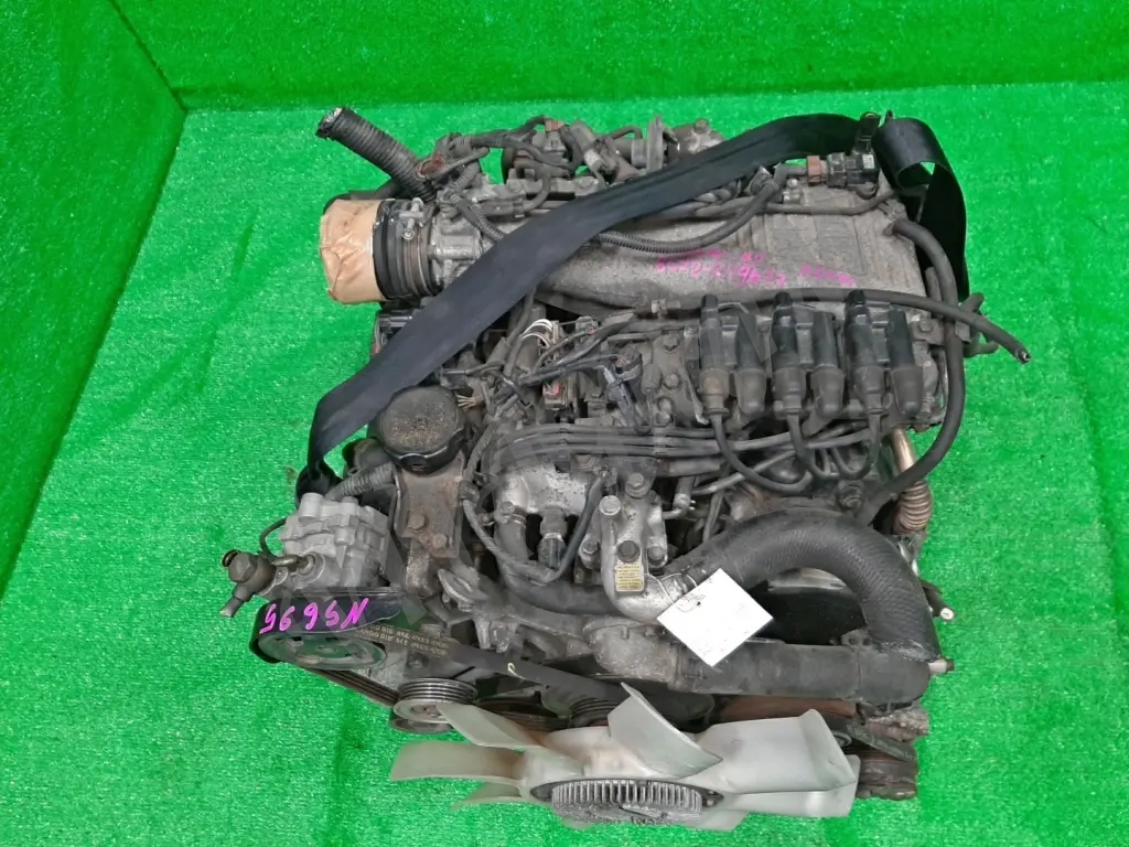 Двигатель Mitsubishi Pajero Sport 6G72 3.0 литра