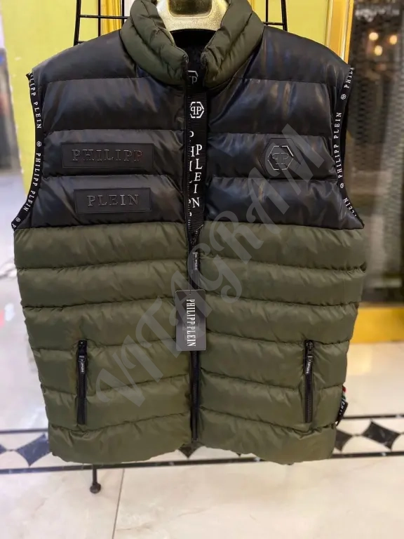 Philip Plein, Dolce & Gabbana, Burberry. Жилеты