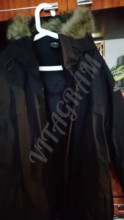 Adidas. Пуховик зимний в хорошем состоянии