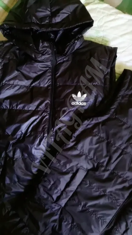 Adidas, Puma. Жилеты с отстёгивающимся капюшоном