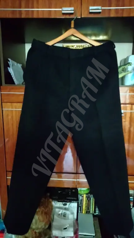 Брюки драповые зимние в отличном состоянии