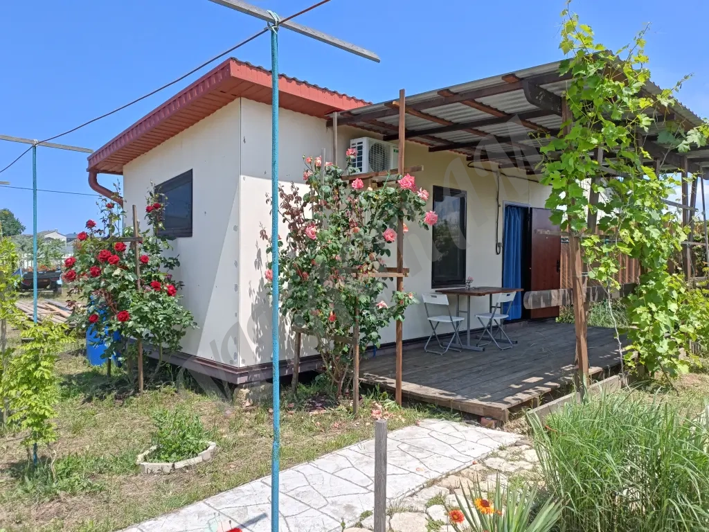 Домик в Голубицкой