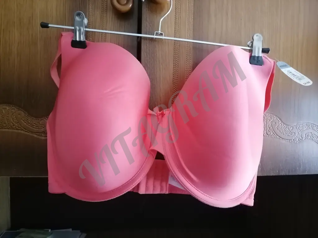 Бюст Secret Treasures США, 9f, 40dd