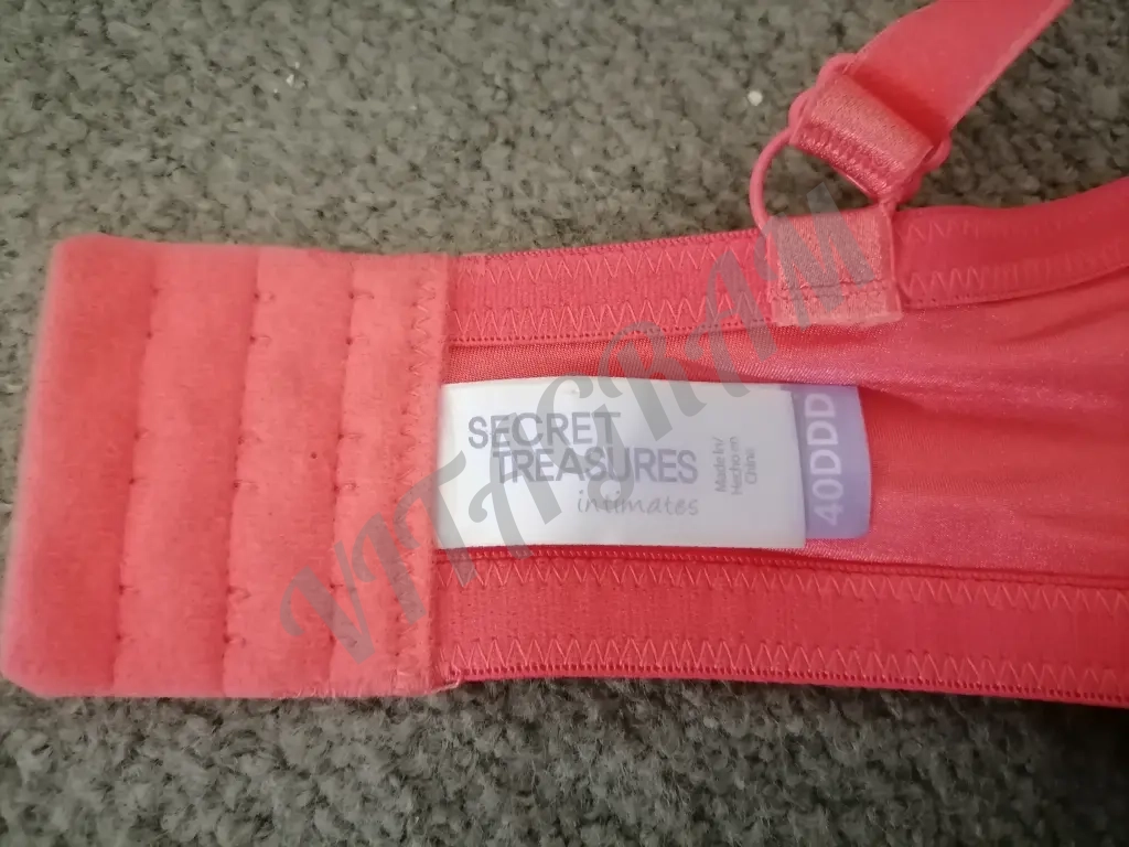 Бюст Secret Treasures США, 9f, 40dd