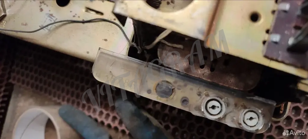 Запчасти от телевизора Рекорд-345