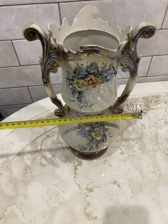 Ваза большая для цветов