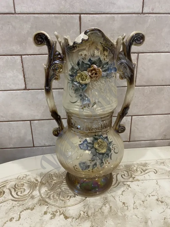 Ваза большая для цветов