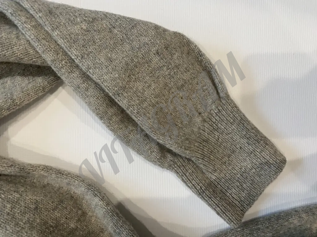 Платье Uniqlo шерсть натуральная оригинал