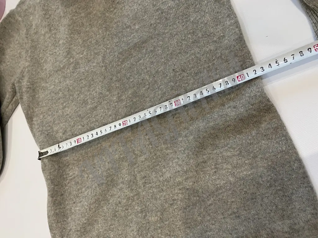 Платье Uniqlo шерсть натуральная оригинал