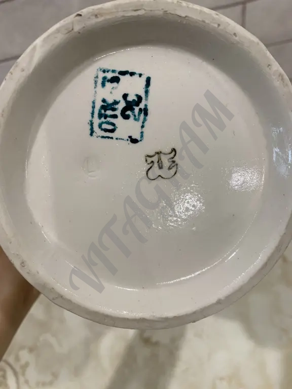 Ваза большая для цветов