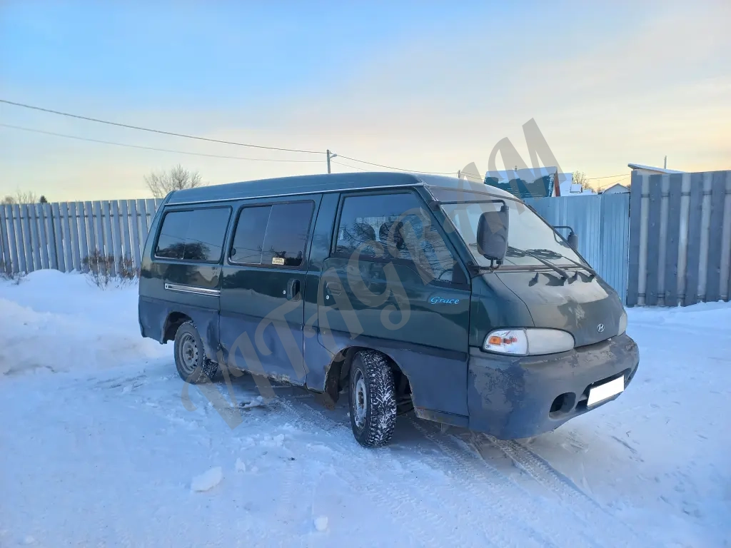 Hyundai Grace 2000