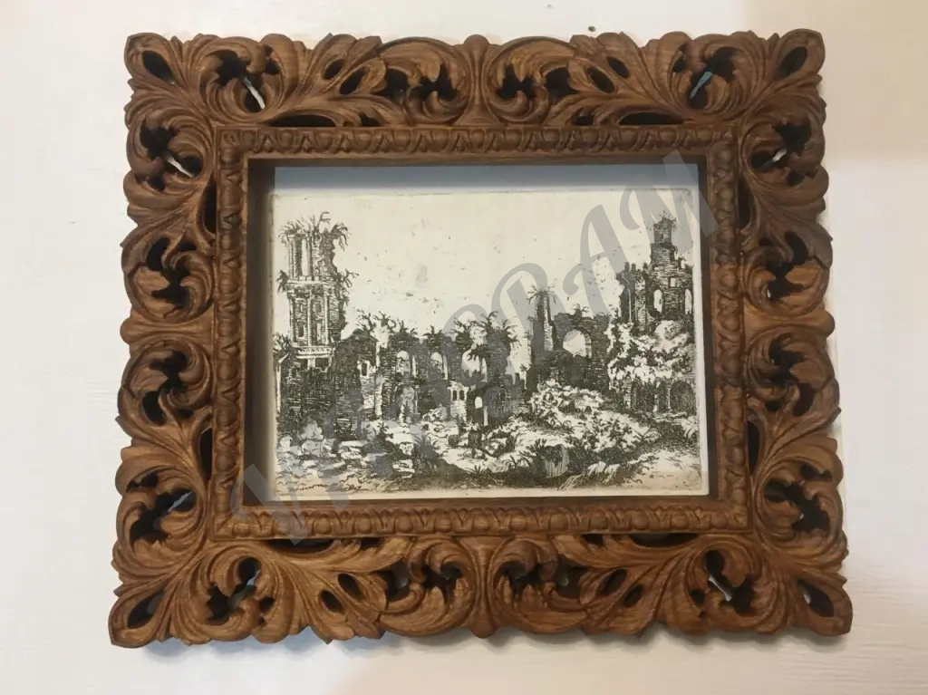 Резная рамка из дуба "Прага"