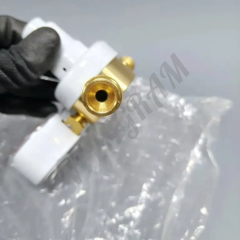 Редукторы / Манометр