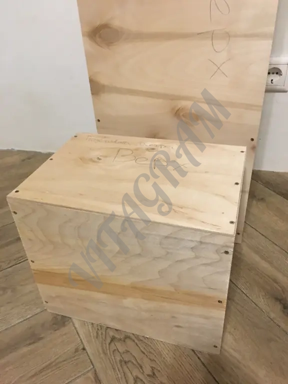 Резное блюдо для рыбы.