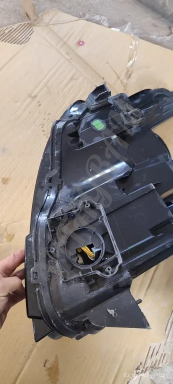 Фары рейндж Ровер Lr046921 Lr046927