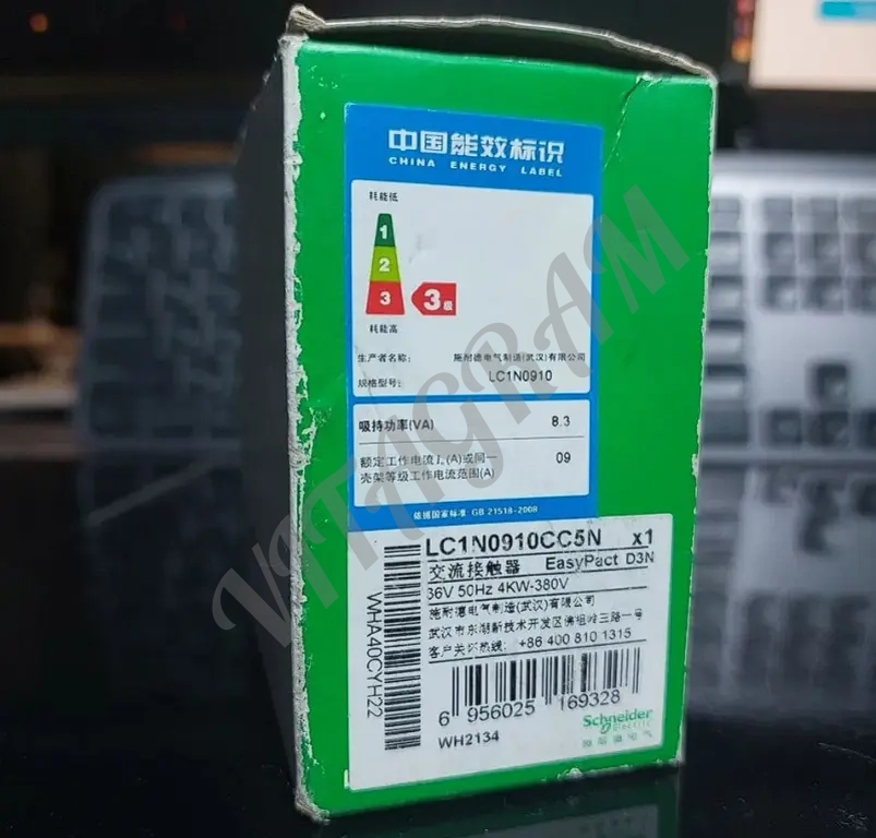 Контактор Schneider IEK