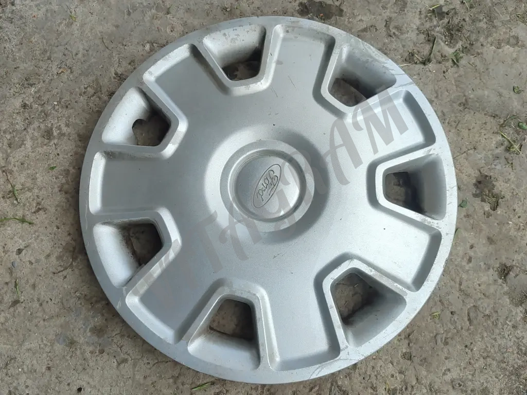 Колпаки колесные Разные