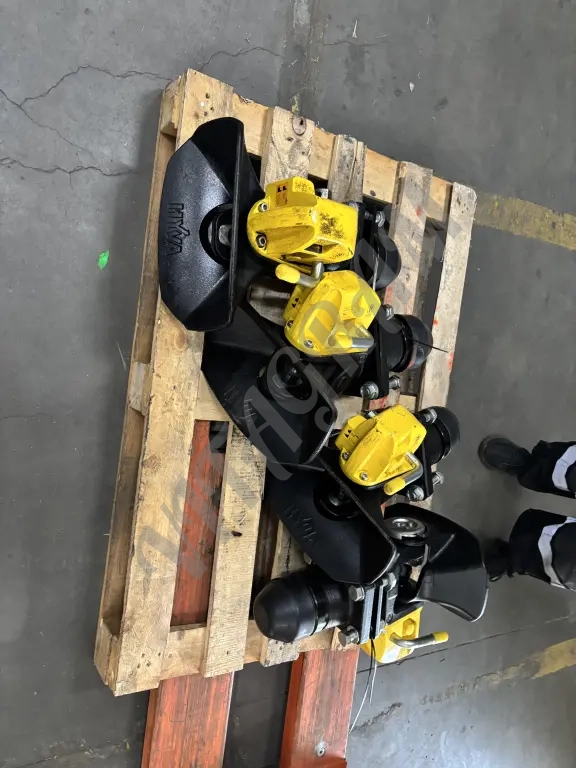 Фаркоп hyva на shacman faw man scania volvo маз