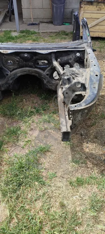 Четверть передняя BMW 5 F10