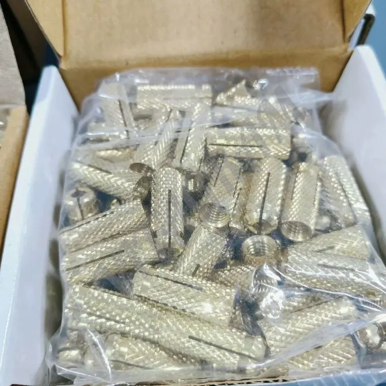 Латунные цанги (анкеры)(М10)