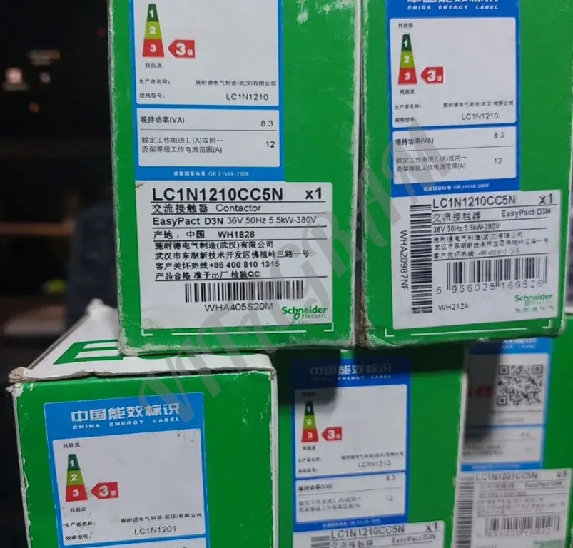 Контактор Schneider IEK